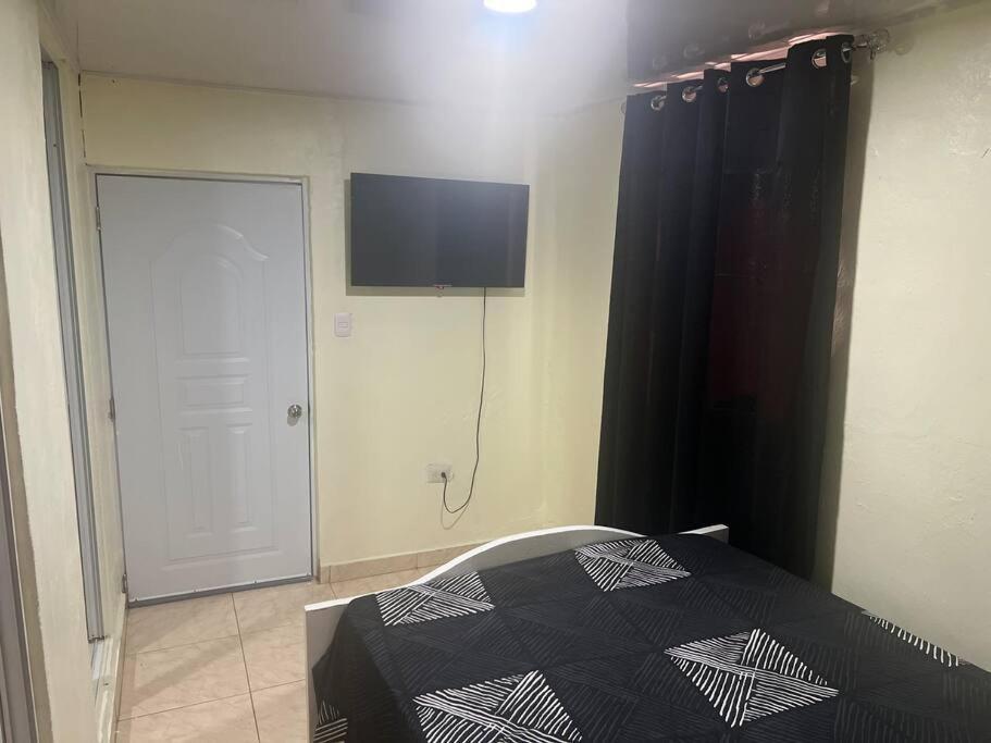 El Anexos Apartment Сантяго де лос Кабайерос Екстериор снимка